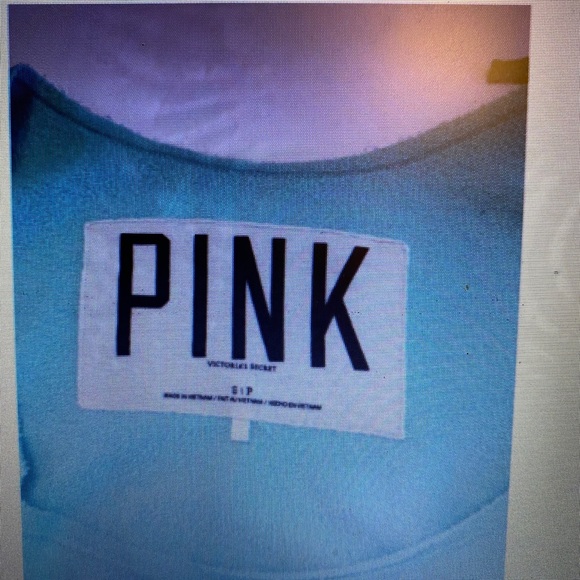 IN SEARCH OF MINT GREEN VS SWEATSHIRT - Picture 3 of 3